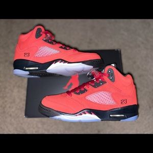 Air Jordan 5 Retro Size 4.5Y ‼️